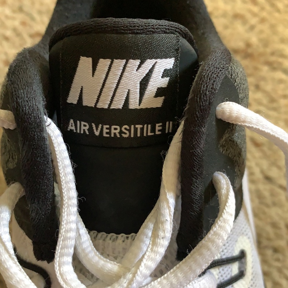 Nike air tennis shoes - Picture 4 of 6